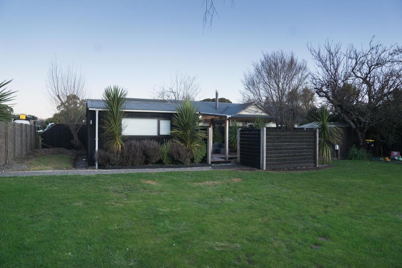 Bach On Daniel Vila Martinborough Exterior foto
